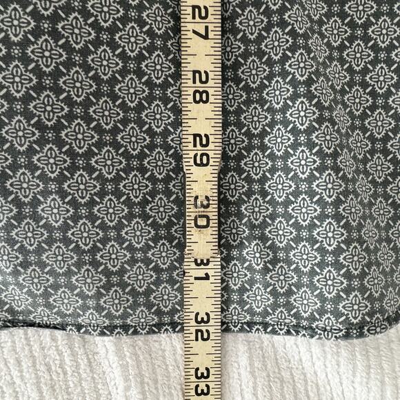 J.Crew VTG Men's M Button Down Cotton Shirt Gray White Geometric Print Hong Kong - Picture 8 of 9